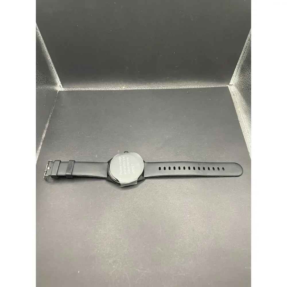 Black Smartwatch Fitness Activity Tracker Round Dial New with Protective Film